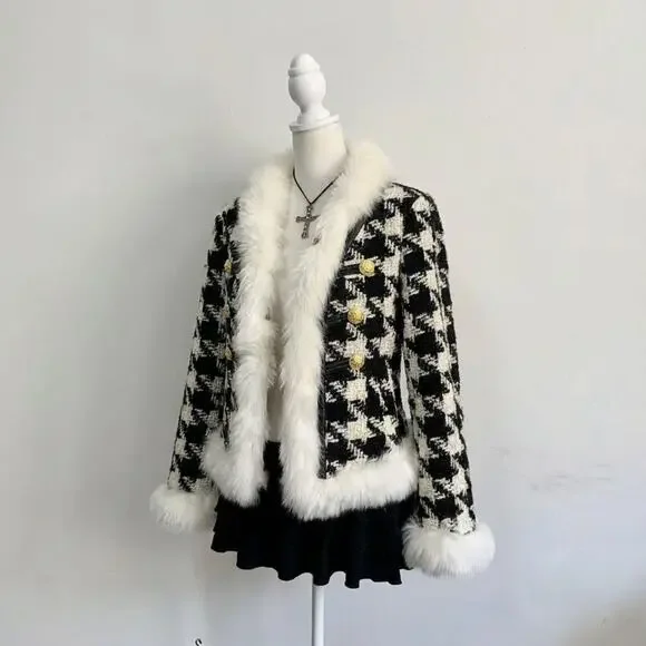 Rockstar Black Faux Fur Coat Mob Wife Aesthetic - Picture 4 of 5